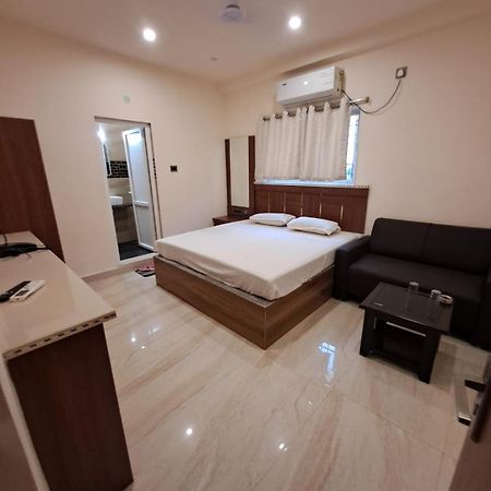 Hotel Vivek Patna  Zewnętrze zdjęcie