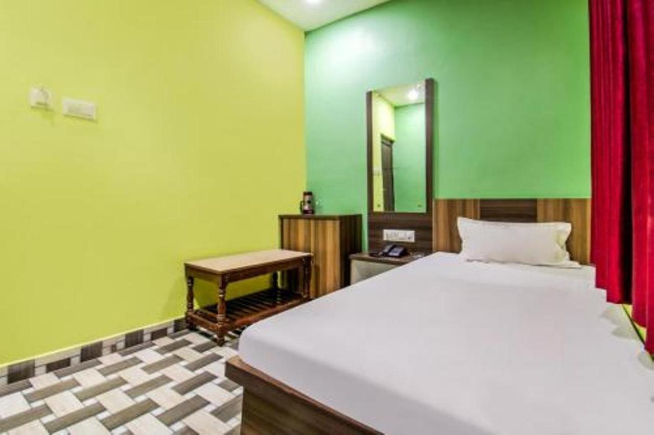 Hotel Vivek Patna  Zewnętrze zdjęcie